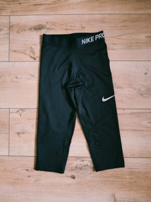 Nike - legginsy sportowe - rybaczki - 128 - 134 cm